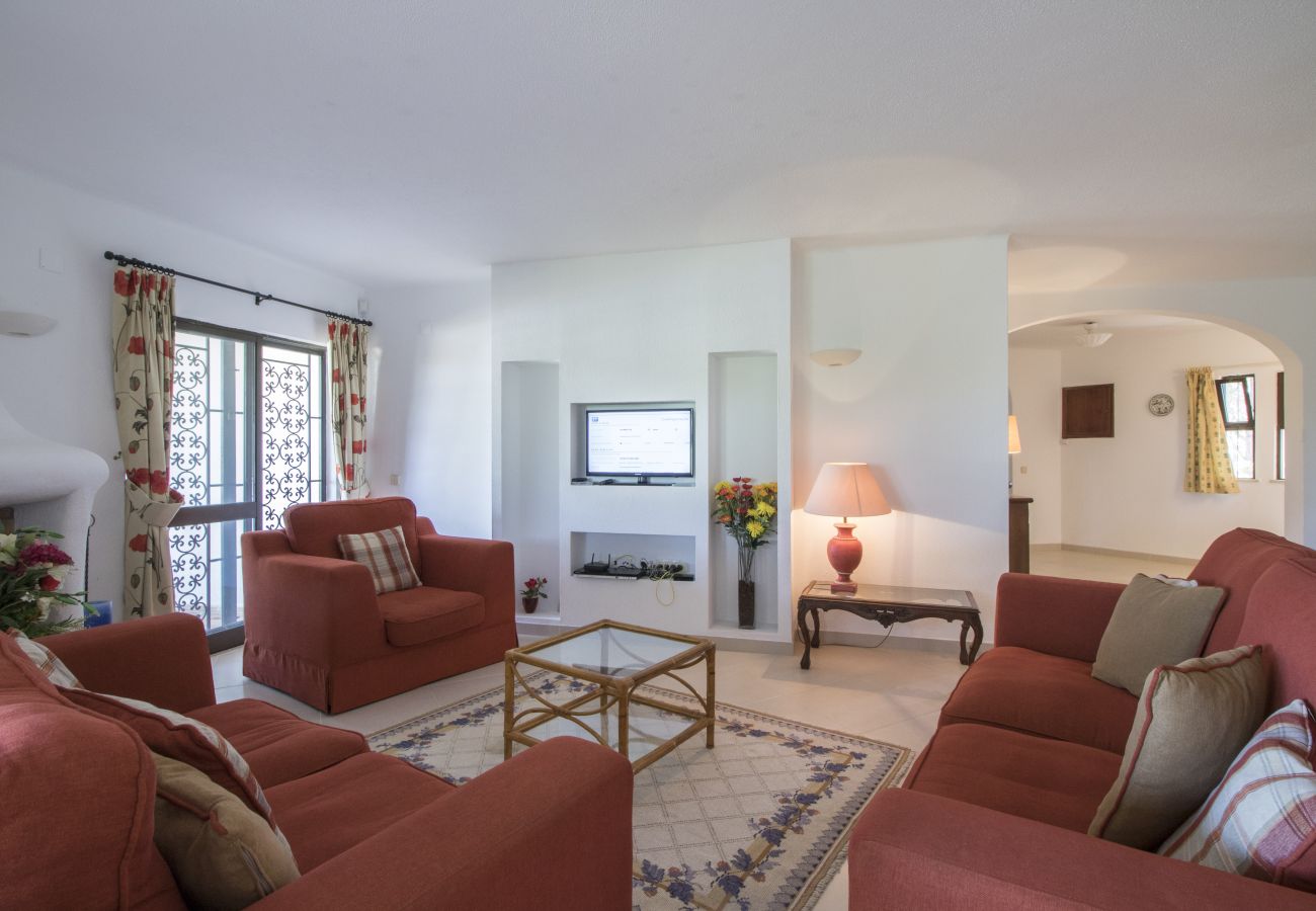 Villa en Vilamoura - Villa Joselina | 4 Dormitorios | Vista Golfe | Vilamoura
