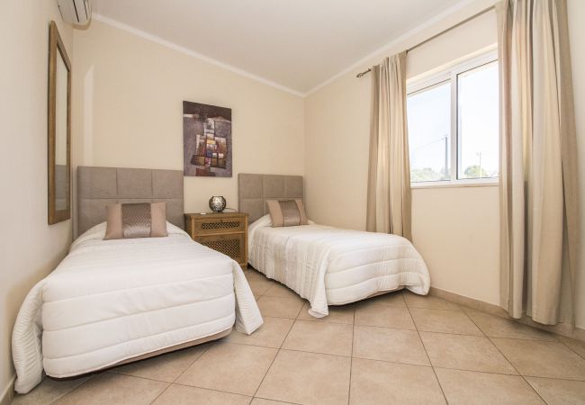 Villa en Vilamoura - Villa Anita | 5 Dormitorios | Privado | Vilamoura Villa en Vilamoura - Villa Anita | 5 Dormitorios | Privado | Vilamoura