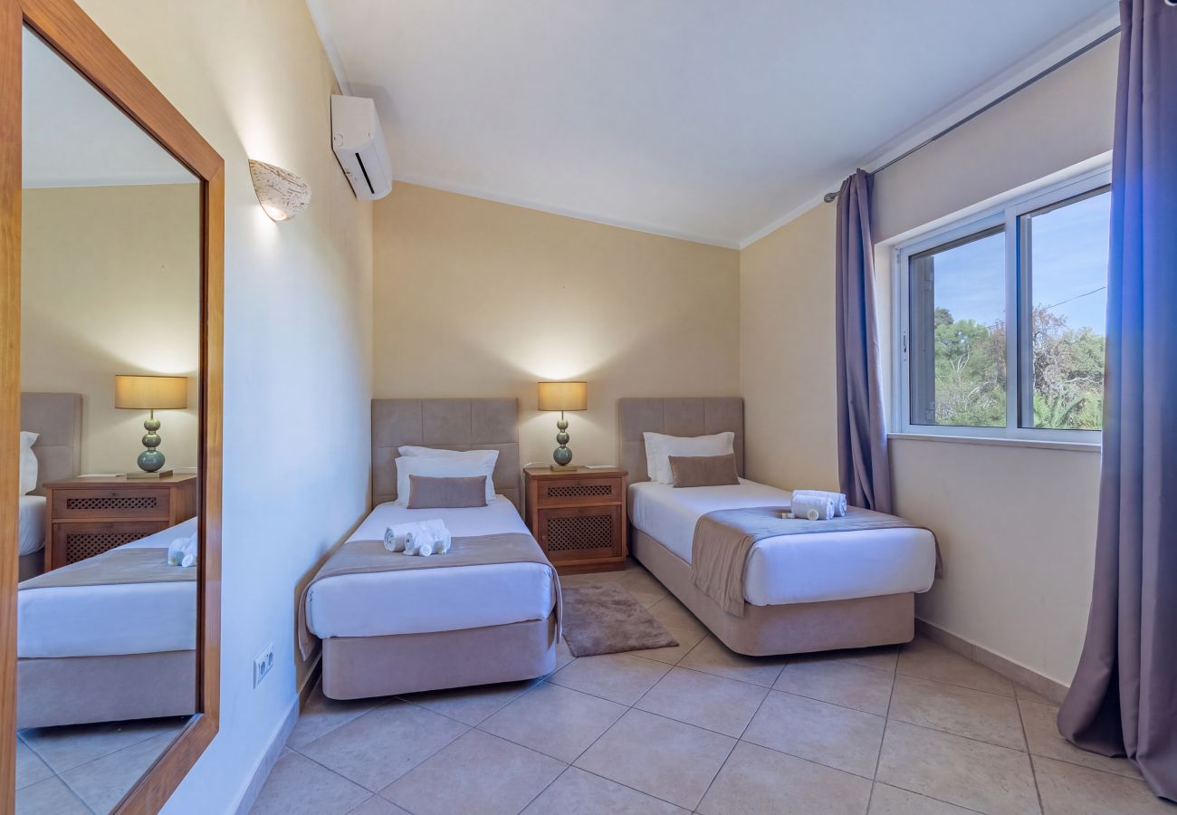 Villa en Vilamoura - Villa Anita | 5 Dormitorios | Privado | Vilamoura