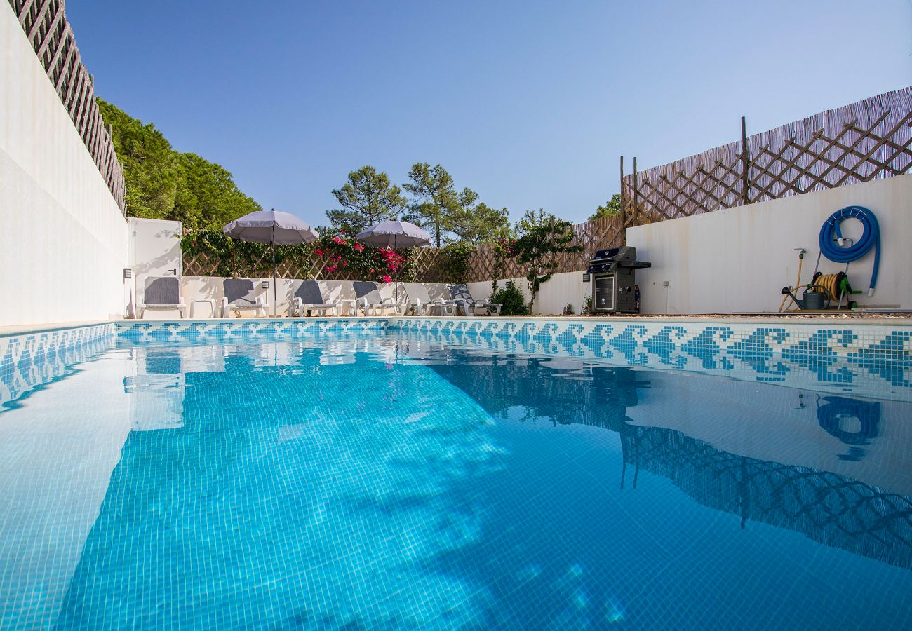 Casa adosada en Almancil - Casa Granada | 4 Dormitorios | Piscina Privada | Varandas do Lago