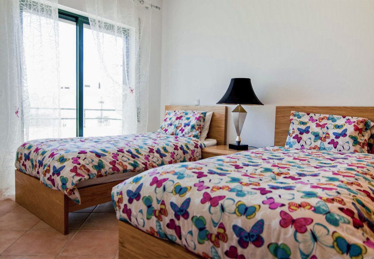 Apartamento en Quarteira - Apartamento Dalia | 2 Dormitorios | Vista al Mar | Quarteira