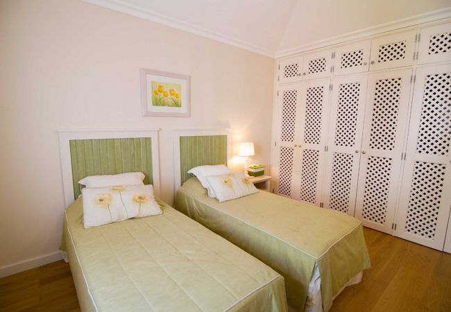Apartamento en Quinta do Lago - Apartamento Jarro | 2 Dormitorios | Elegante | Quinta do Lago Apartamento en Quinta do Lago - Apartamento Jarro | 2 Dormitorios | Elegante | Quinta do Lago