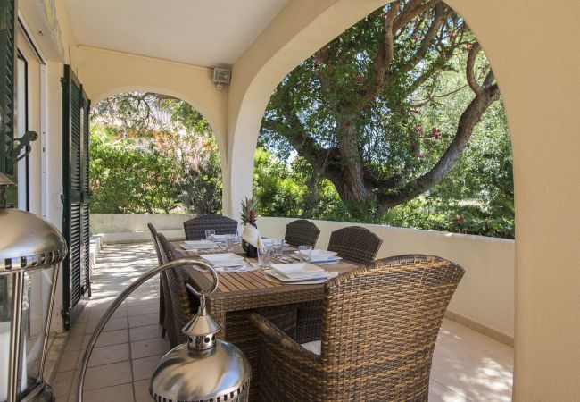 Villa en Almancil - Villa Caravela | 4 Dormitorios | Hermoso Jardin | Almancil Villa en Almancil - Villa Caravela | 4 Dormitorios | Hermoso Jardin | Almancil