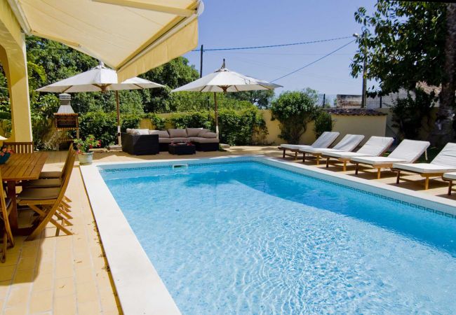 Villa en Almancil - Villa Jasmim | 4 Dormitorios | Soleado | Almancil Villa en Almancil - Villa Jasmim | 4 Dormitorios | Soleado | Almancil