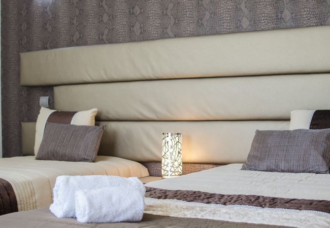 Villa en Almancil - Villa Mar | 5 Dormitorios | Grande Piscina y Spa | Quinta do Mar Villa en Almancil - Villa Mar | 5 Dormitorios | Grande Piscina y Spa | Quinta do Mar