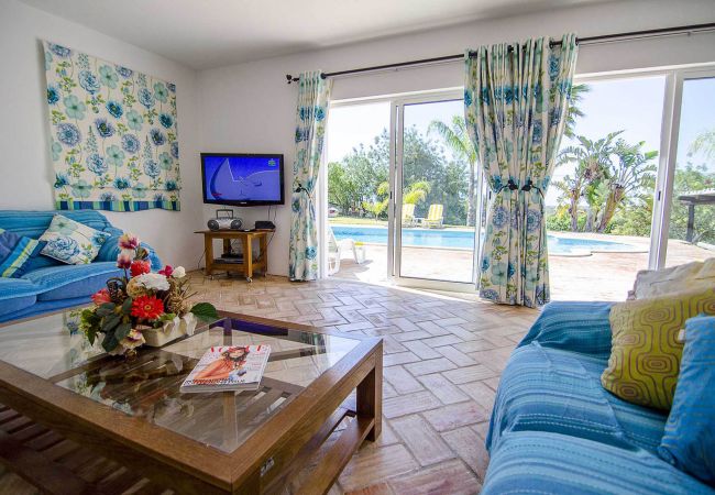 Villa en Almancil - Quinta da Ilda | 6 Dormitorios | Casa Tipica | Almancil Villa en Almancil - Quinta da Ilda | 6 Dormitorios | Casa Tipica | Almancil