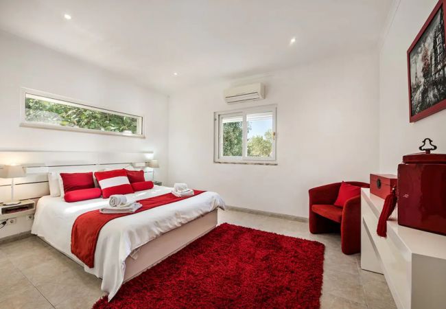 Villa en Loulé - Vivenda 3 Moinhos | 4 Dormitorios | Campo | São Brás Villa en Loulé - Vivenda 3 Moinhos | 4 Dormitorios | Campo | São Brás