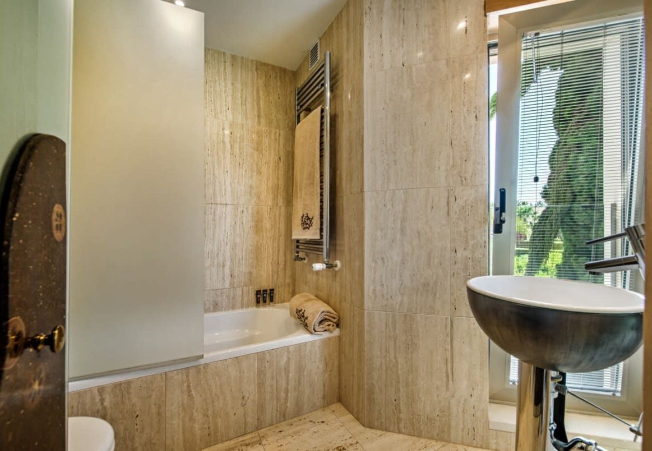 Villa en Vilamoura - Villa Laguna | 6 Dormitorios | Elegante | Vilamoura