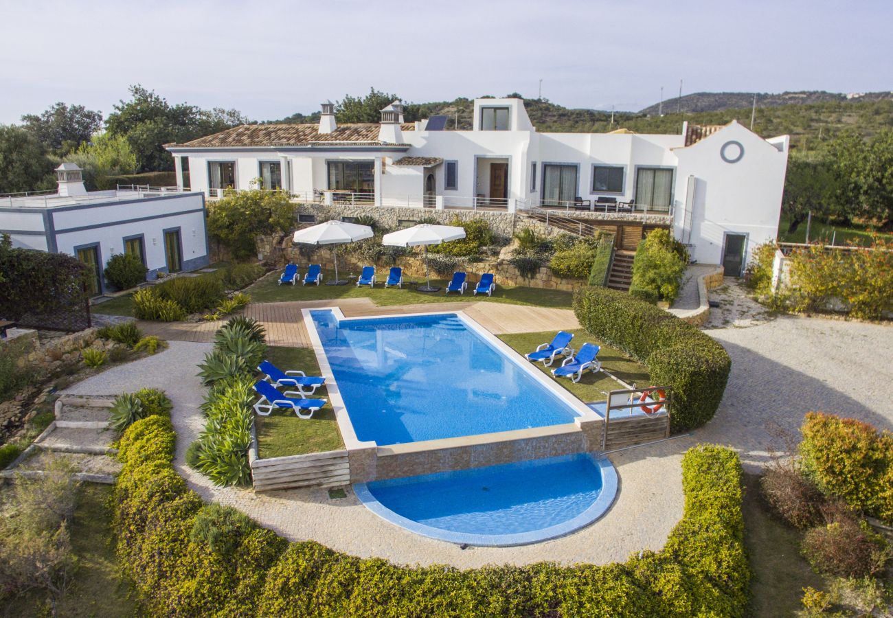 Casa rural en Estoi - Casa Serena | 6 Dormitorios | Casa de Campo | Estoi