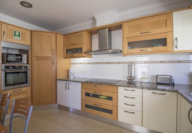 Villa en Galé - Villa Maresia | 4 Dormitorios | Cerca de la Playa | Galé Villa en Galé - Villa Maresia | 4 Dormitorios | Cerca de la Playa | Galé