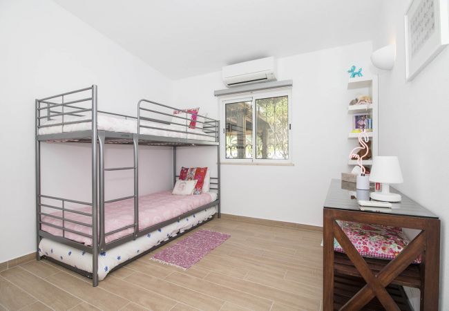 Villa en Faro - Villa Caribe | 5 Dormitorios | Vistas Panorámicas | São Brás Villa en Faro - Villa Caribe | 5 Dormitorios | Vistas Panorámicas | São Brás