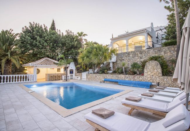 Villa en Faro - Villa Caribe | 5 Dormitorios | Vistas Panorámicas | São Brás Villa en Faro - Villa Caribe | 5 Dormitorios | Vistas Panorámicas | São Brás