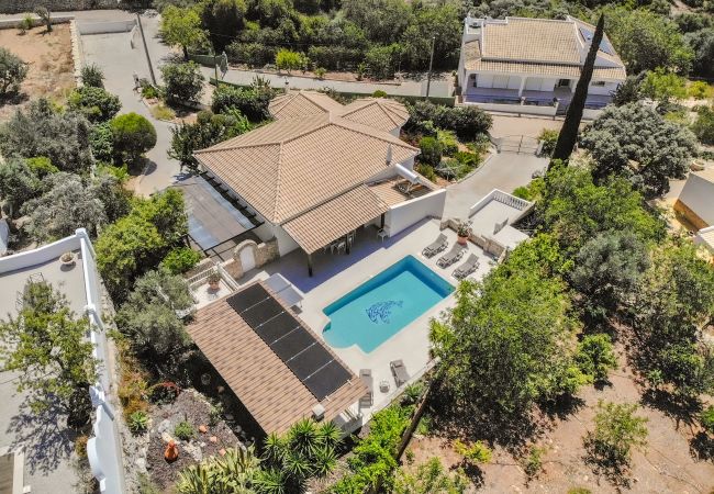 Villa en Loulé - Villa Redonda | 3 Dormitórios | Campo | São Brás Villa en Loulé - Villa Redonda | 3 Dormitórios | Campo | São Brás