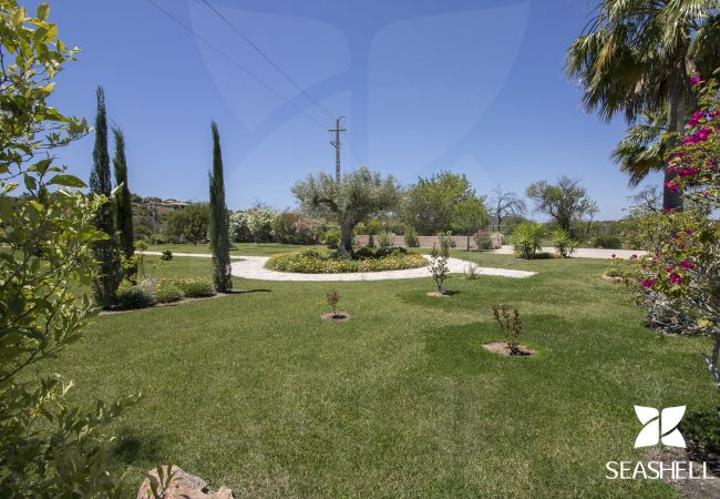 Villa en Loulé - Villa Isabelle | 4 Dormitorios | Total Privacidad | Loulé Villa en Loulé - Villa Isabelle | 4 Dormitorios | Total Privacidad | Loulé