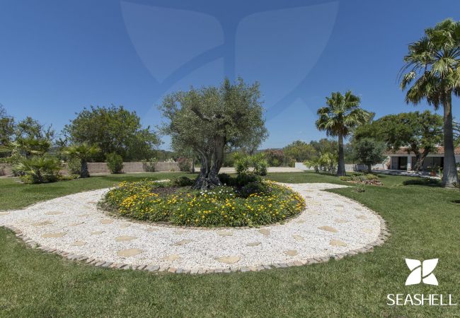 Villa en Loulé - Villa Isabelle | 4 Dormitorios | Total Privacidad | Loulé Villa en Loulé - Villa Isabelle | 4 Dormitorios | Total Privacidad | Loulé