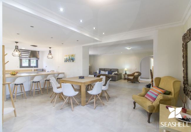 Villa en Loulé - Villa Isabelle | 4 Dormitorios | Total Privacidad | Loulé Villa en Loulé - Villa Isabelle | 4 Dormitorios | Total Privacidad | Loulé