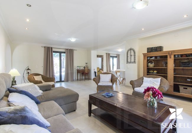 Villa en Loulé - Villa Isabelle | 4 Dormitorios | Total Privacidad | Loulé Villa en Loulé - Villa Isabelle | 4 Dormitorios | Total Privacidad | Loulé