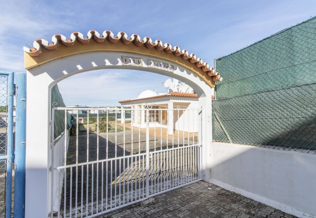 Villa en Albufeira - Villa Pacheco | 4 Habitaciones | Cerca de la Playa | Olhos de Água