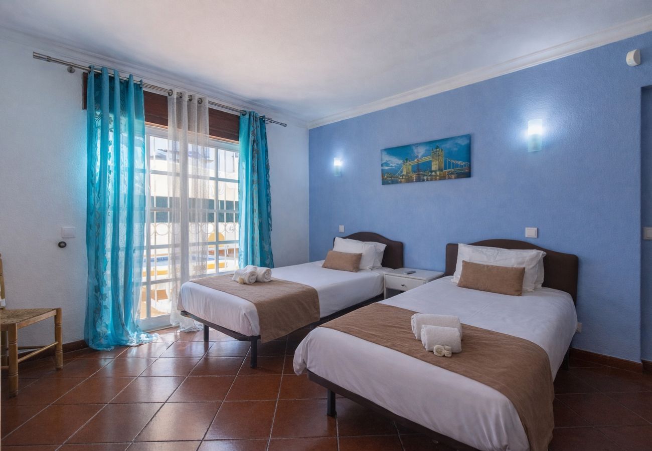 Villa en Albufeira - Villa Pacheco | 4 Habitaciones | Cerca de la Playa | Olhos de Água