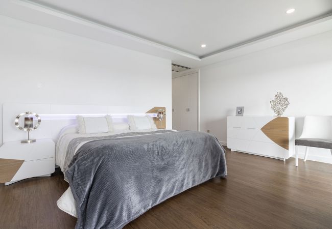 Villa en Almancil - Villa Monroy | 4 Dormitorios | Moderna | Caliços