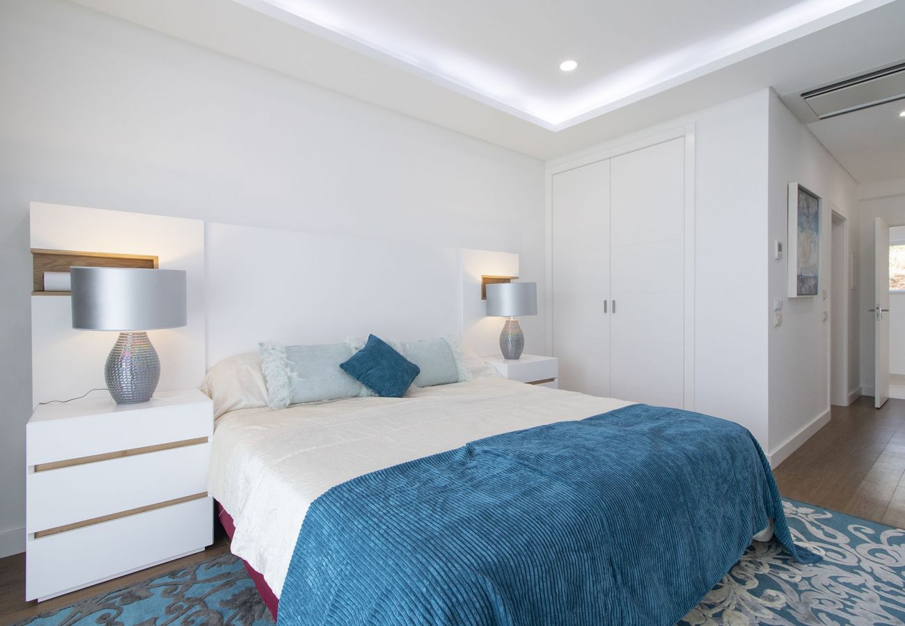 Villa en Almancil - Villa Monroy | 4 Dormitorios | Moderna | Caliços