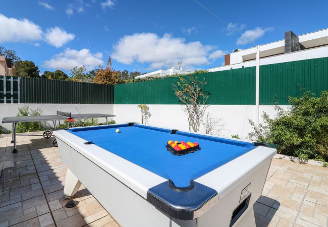 Villa en Albufeira - Villa Alfazema | 5 Dormitorios | Zona Tranquila | Albufeira Villa en Albufeira - Villa Alfazema | 5 Dormitorios | Zona Tranquila | Albufeira