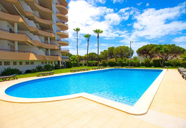 Apartamento en Vilamoura - Apt. Varandas do Sol | 2 Dormitorios | Vista Mar | Vilamoura Apartamento en Vilamoura - Apt. Varandas do Sol | 2 Dormitorios | Vista Mar | Vilamoura