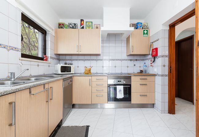 Villa en Porches - Casa do Vale | PET Friendly | Pool Lagoa Retreat Villa en Porches - Casa do Vale | PET Friendly | Pool Lagoa Retreat