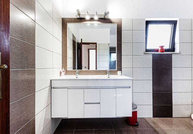 Villa en Porches - Casa do Vale | PET Friendly | Pool Lagoa Retreat Villa en Porches - Casa do Vale | PET Friendly | Pool Lagoa Retreat