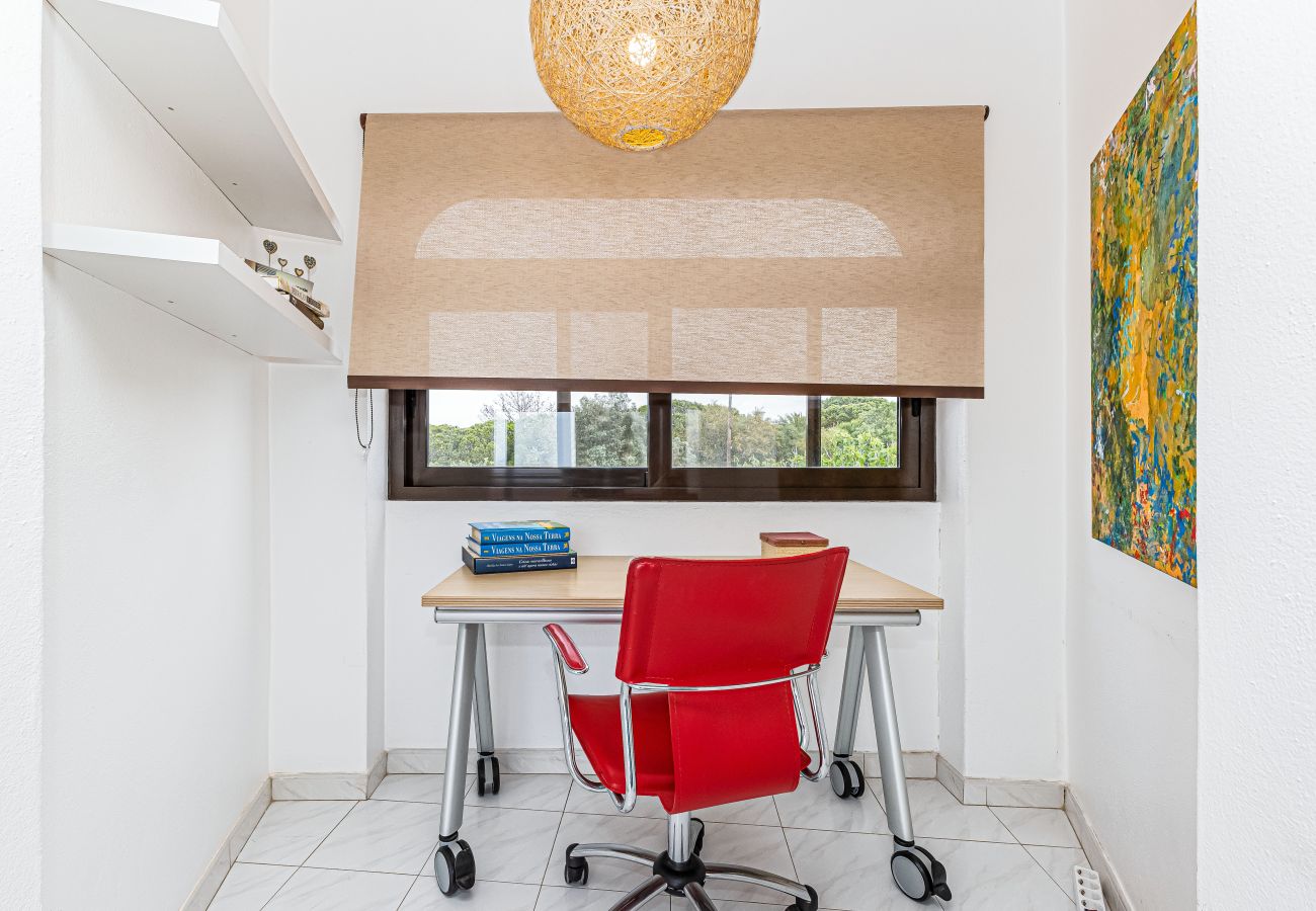 Villa en Porches - Casa do Vale | PET Friendly | Pool Lagoa Retreat