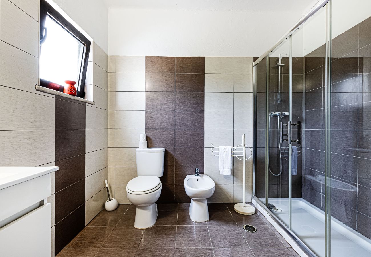 Villa en Porches - Casa do Vale | PET Friendly | Pool Lagoa Retreat
