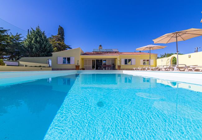 Villa en Lagos - Villa Dean: Private Pool | For Families | AC & WI-FI | Near Golf Course Villa en Lagos - Villa Dean: Private Pool | For Families | AC & WI-FI | Near Golf Course