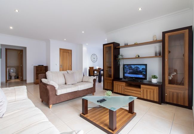 Apartamento en Quarteira - Apartamento Alameda | 2 Dormitorios | Amplio Balcón | Quarteira Apartamento en Quarteira - Apartamento Alameda | 2 Dormitorios | Amplio Balcón | Quarteira