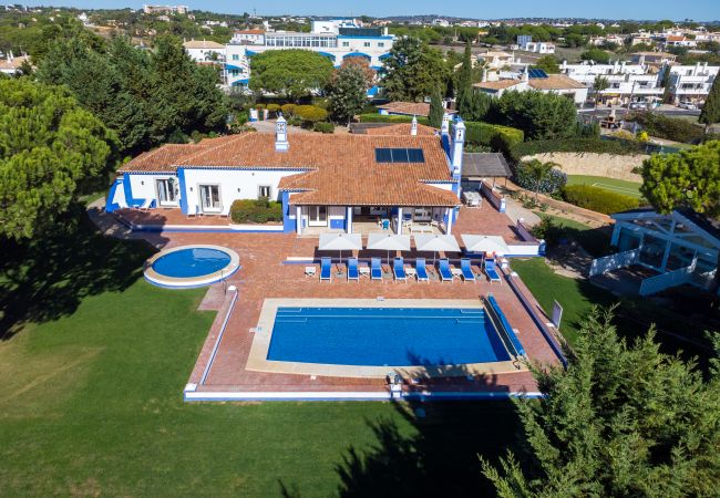 Villa en Albufeira - Villa Jimmy