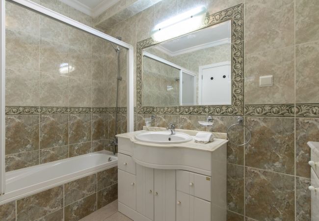 Apartamento en Vilamoura - Apartamento King | 3 Dormitorios | Cómodo | Vilamoura Apartamento en Vilamoura - Apartamento King | 3 Dormitorios | Cómodo | Vilamoura