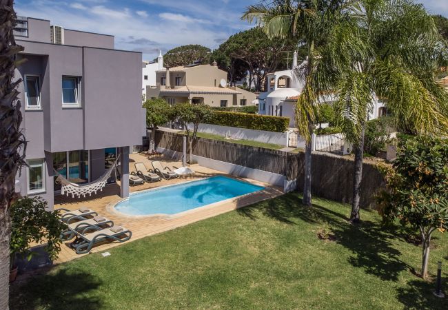 Villa en Vilamoura - Villa Nadiana | 3 Dormitórios | Cerca Pinhal Golf | Vilamoura Villa en Vilamoura - Villa Nadiana | 3 Dormitórios | Cerca Pinhal Golf | Vilamoura