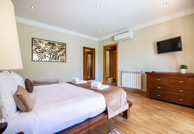 Villa en Albufeira - Villa Iris | 5 Dormitorios | Premium | Galé Villa en Albufeira - Villa Iris | 5 Dormitorios | Premium | Galé
