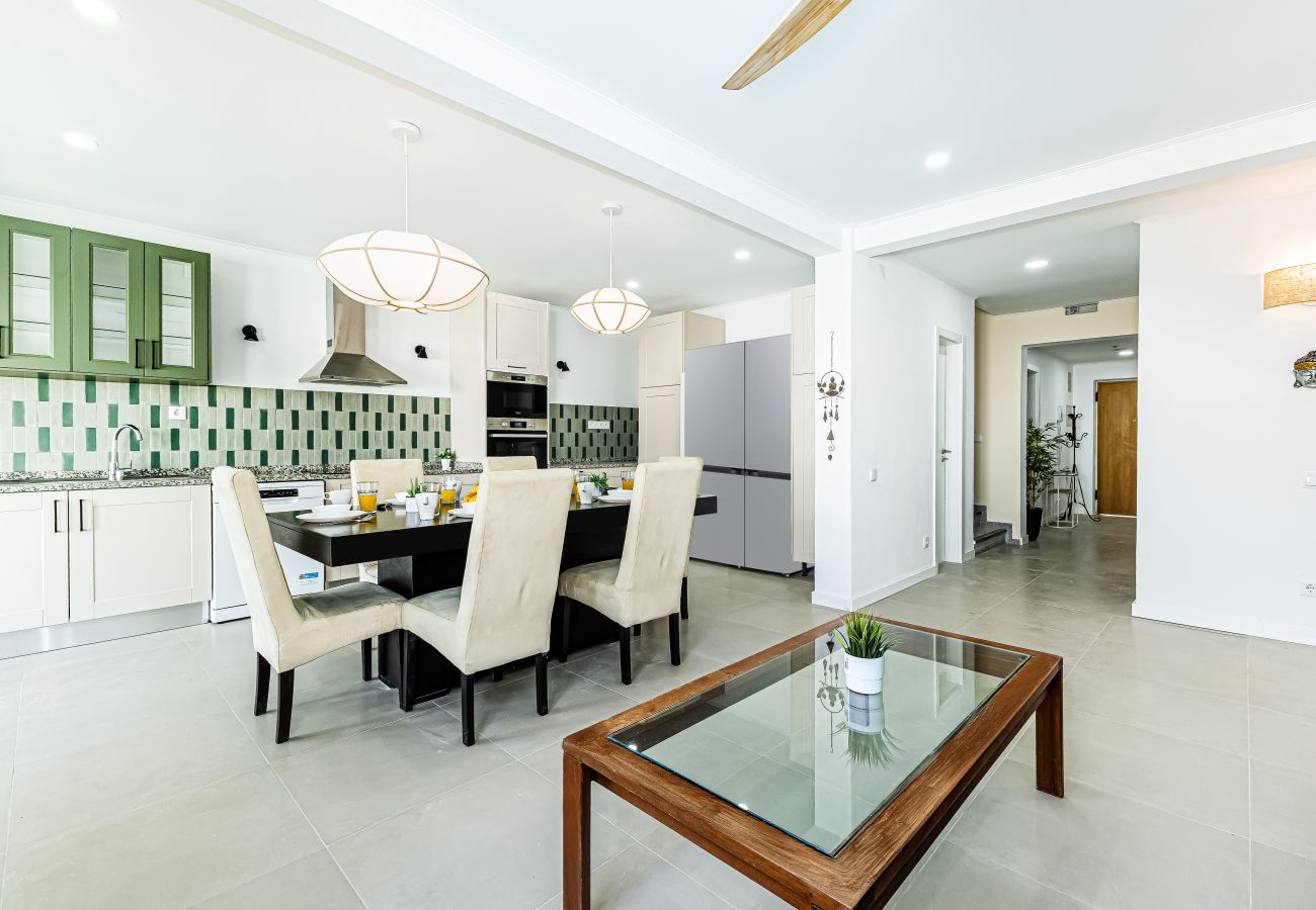 Villa en Lagos - Chilling in Lagos: Location | Pool | BBQ | Friends 