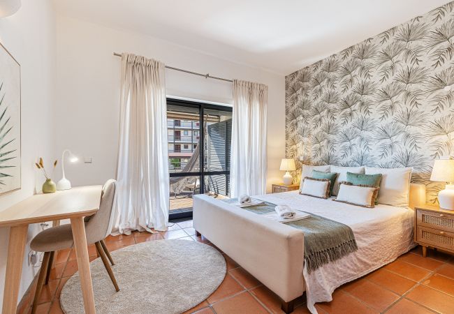Apartamento en Lagos - Marina Park | Outside Pool | Garage | Balcony Apartamento en Lagos - Marina Park | Outside Pool | Garage | Balcony