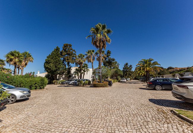 Apartamento en Lagos - Porto de Mos Beach: Pool | Gym | PetFriendly  Apartamento en Lagos - Porto de Mos Beach: Pool | Gym | PetFriendly