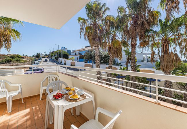 Apartamento en Lagos - Porto de Mos Beach: Pool | Gym | PetFriendly  Apartamento en Lagos - Porto de Mos Beach: Pool | Gym | PetFriendly