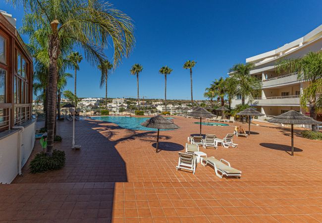 Apartamento en Lagos - Porto de Mos Beach: Pool | Gym | PetFriendly  Apartamento en Lagos - Porto de Mos Beach: Pool | Gym | PetFriendly