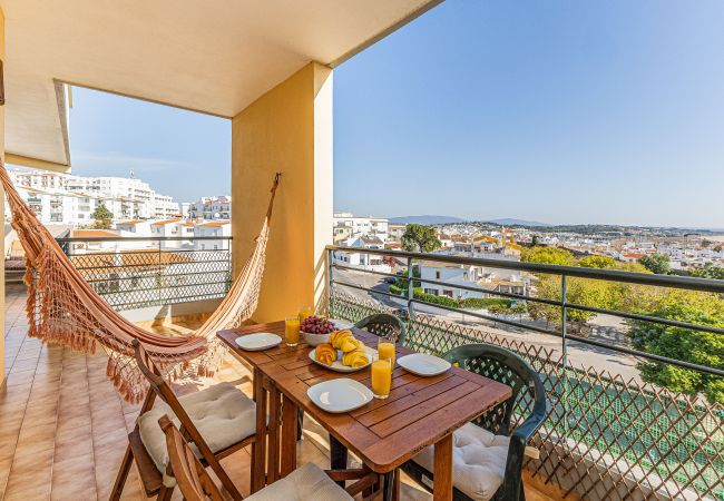Apartamento en Lagos - Lagos: Sea View | Near the City Center | AC