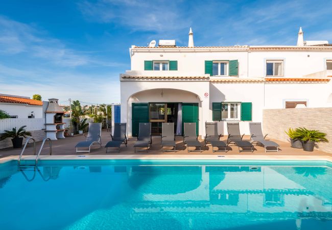 Villa en Albufeira - Villa Sunny Villa en Albufeira - Villa Sunny