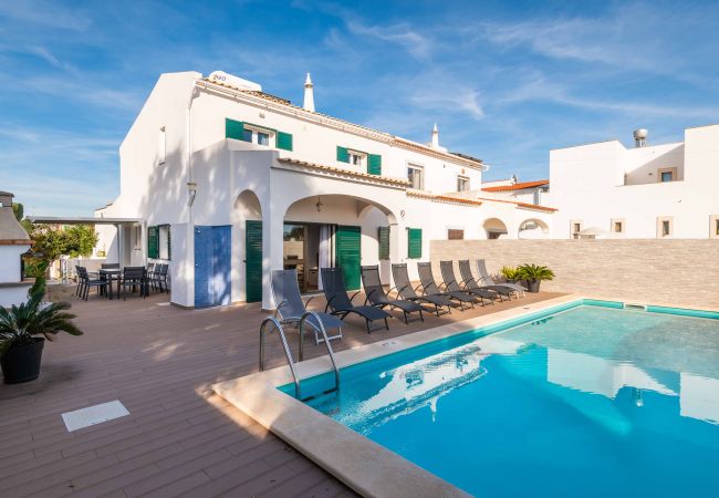 Villa en Albufeira - Villa Sunny Villa en Albufeira - Villa Sunny