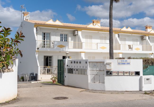 Casa adosada en Albufeira - Casa Pimenta | 5 Dormitorios  | Central | Olhos de Água Casa adosada en Albufeira - Casa Pimenta | 5 Dormitorios  | Central | Olhos de Água