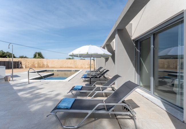 Villa en Faro - Villa Almargens | 3 Dormitorios | Campo | São Brás Alportel Villa en Faro - Villa Almargens | 3 Dormitorios | Campo | São Brás Alportel