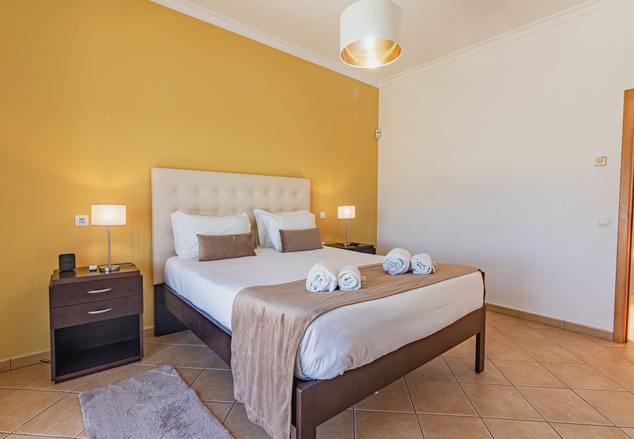 Villa en Faro - Villa Belchior | 3 Dormitorios | Campo | Alportel São Brás