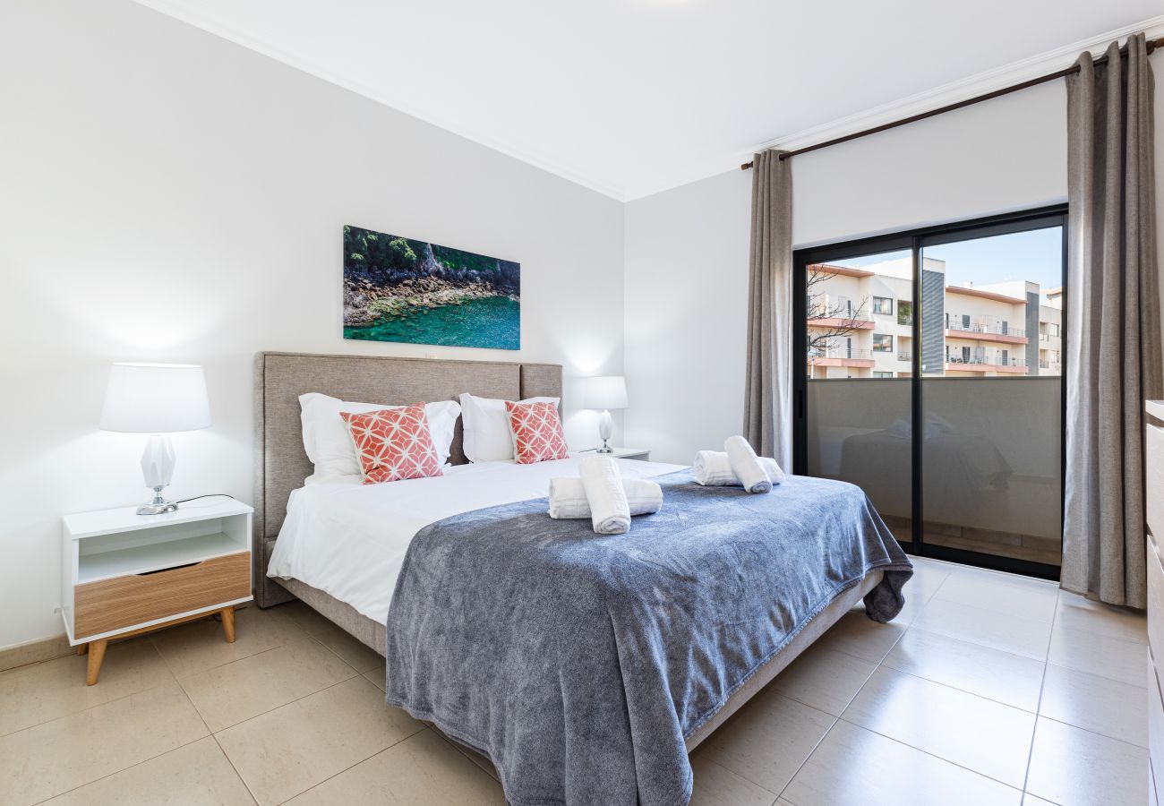 Apartamento en Lagos - Encosta By The Marina, Beach & City Center