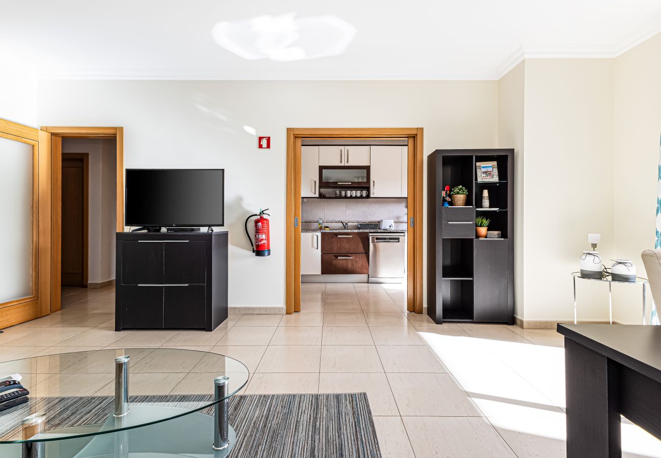 Apartamento en Lagos - Encosta By The Marina, Beach & City Center